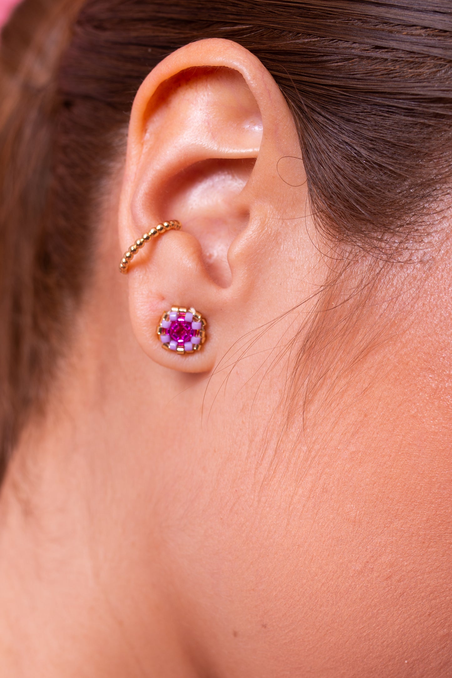 Set de arete + earcuff “Luz en Rosa” 💗🌟
